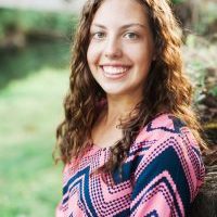Hannah Jeffries headshot